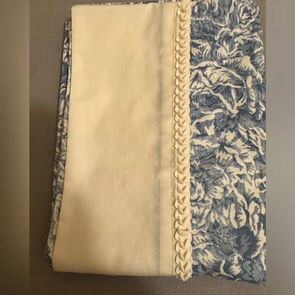 Jessica McClintock Twin Sheet Set Vintage Jonette Blue/Cream French Rose Floral